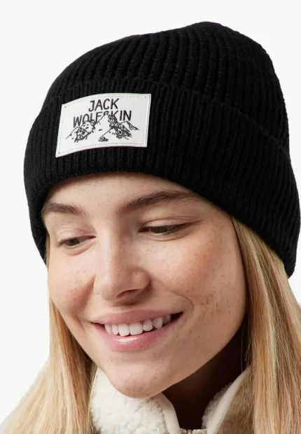 Beanie mit Abzeichen black